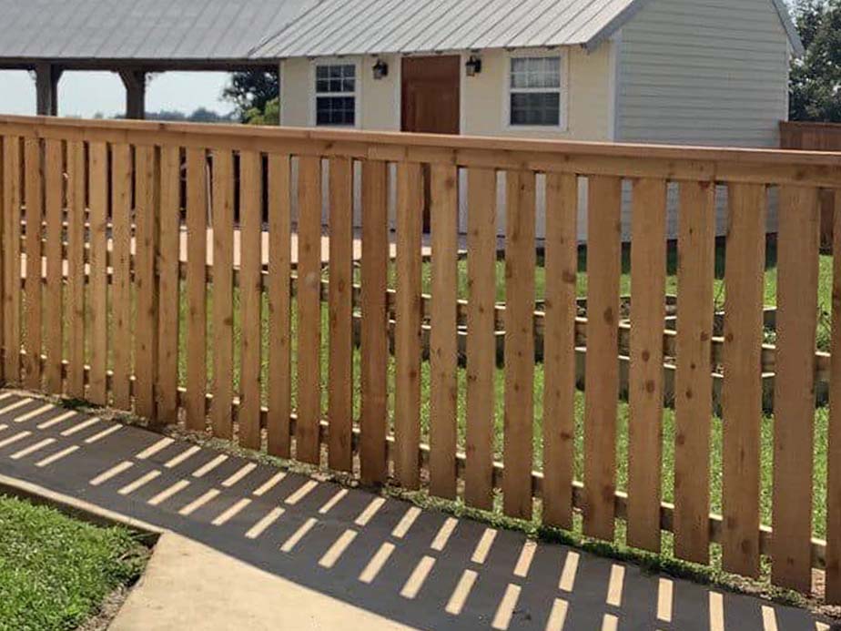 Wood fence styles that are popular in Broussard LA